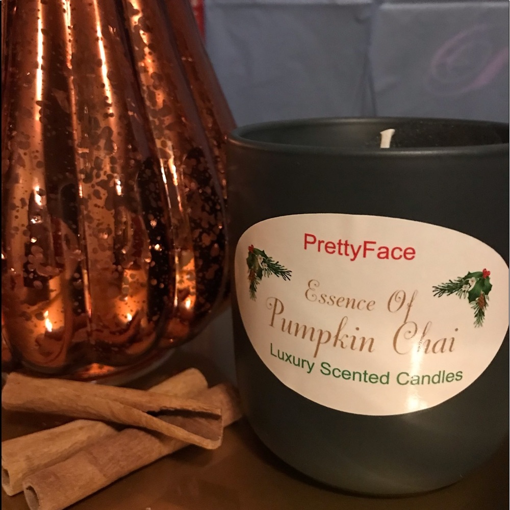 PrettyFace Collections have a vast variety of luxurious scented candles.